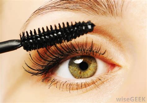 what is mascara used for.